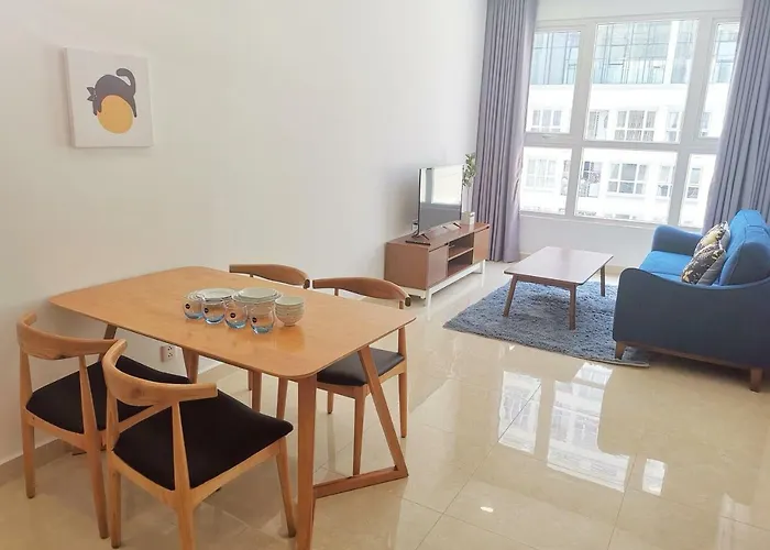 Golden Star Apartment